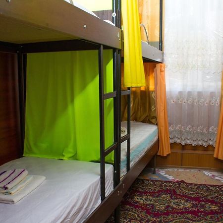 Клуб B55 Pansiyon Dnipro Dış mekan fotoğraf